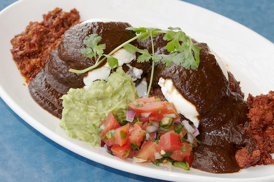 Huevos Benedictos